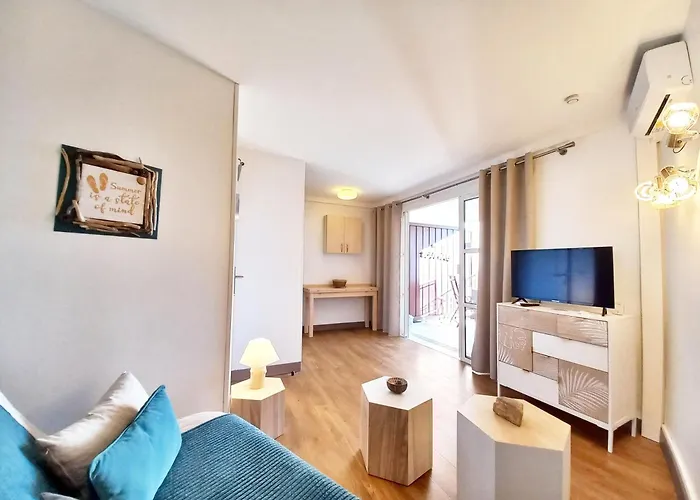 T2 Cosy Et Climatisé Cap Estérel Apartamento